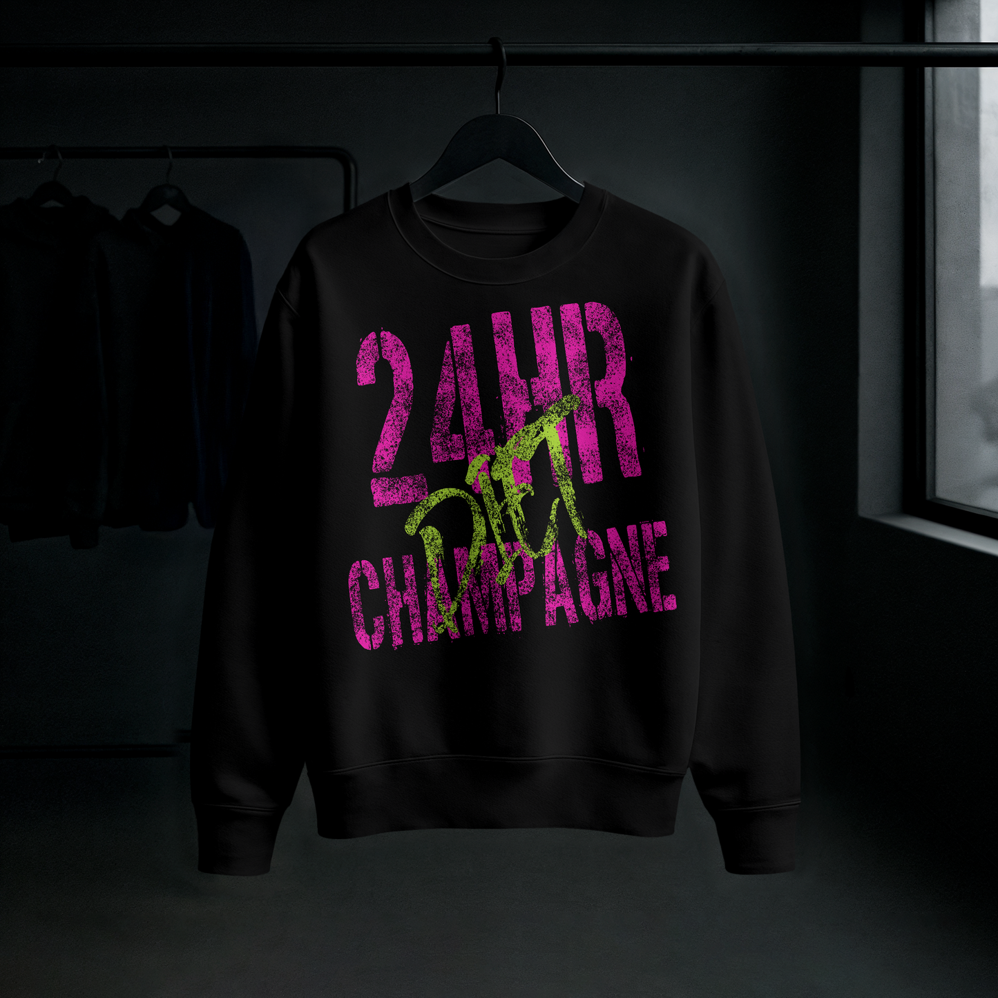 24 CHAMPAGNE CREWNECK