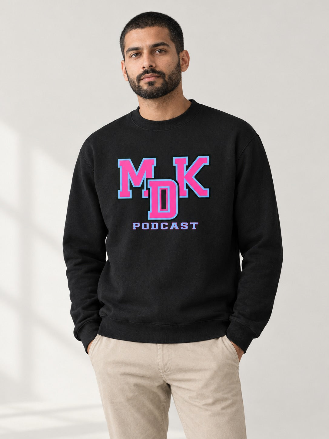 MDK COLLEGE CREW NECK on model